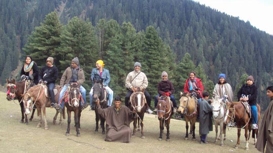 Jammu - Srinagar - Sonamarg - Gulmarg - Pahalgam Tour