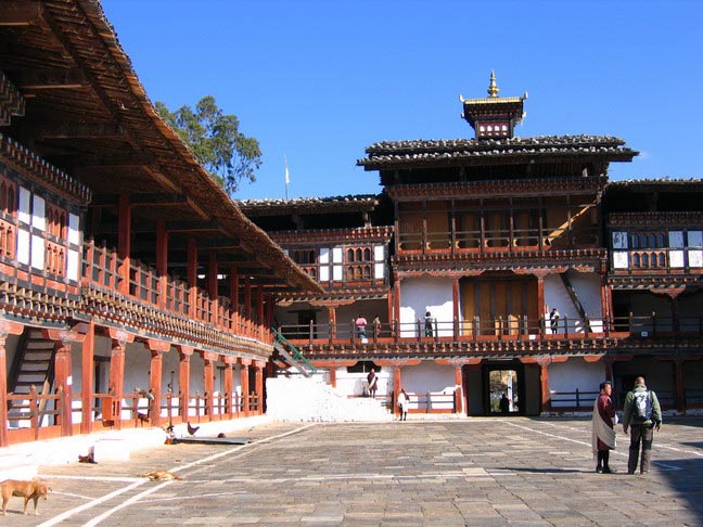 Phuentsholing - Thimphu - Punakha - Wangdue - Bhumthang - Paro Tour