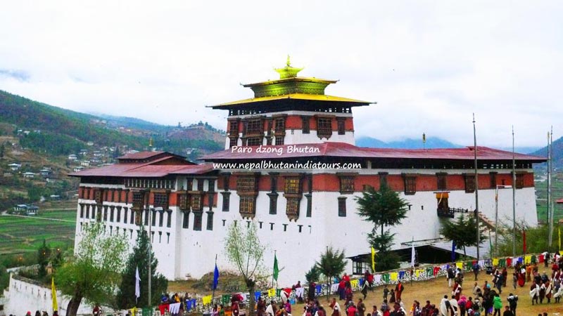 Phuentsholing - Thimphu - Punakha - Wangdue - Bhumthang - Paro Tour
