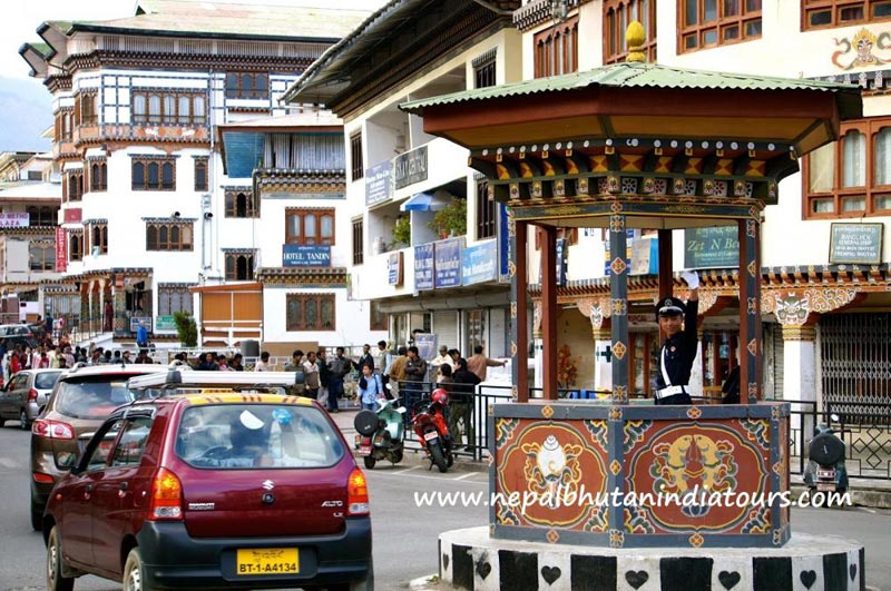 Phuentsholing - Thimphu - Punakha - Wangdue - Bhumthang - Paro Tour
