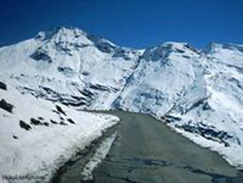 Manali Special Tour By Car (3 Nights / 4 Days) - 03
