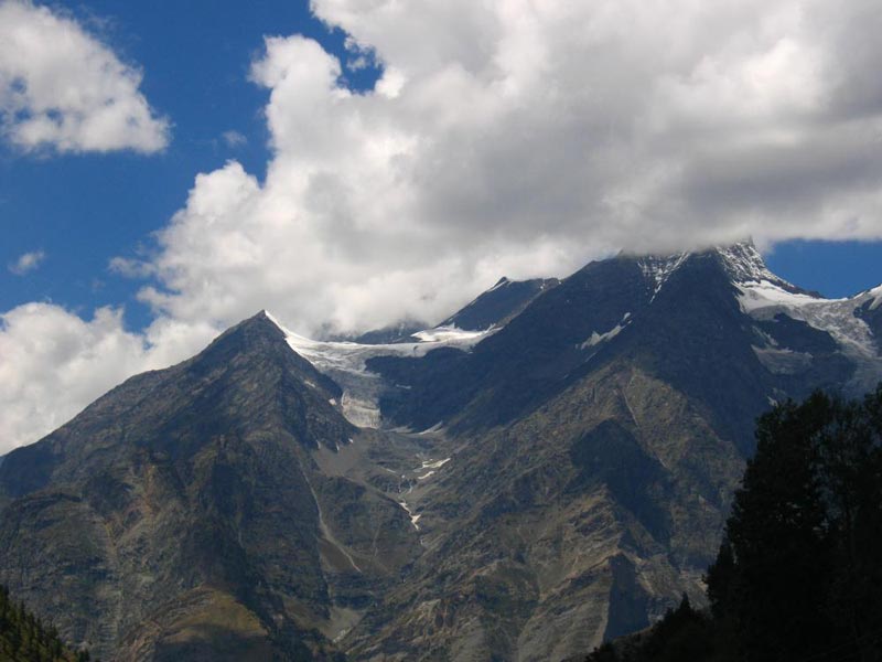 Manali - Leh -Srinagar Jeep Safari