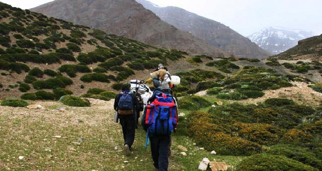 Pin Parvati Trek Tour