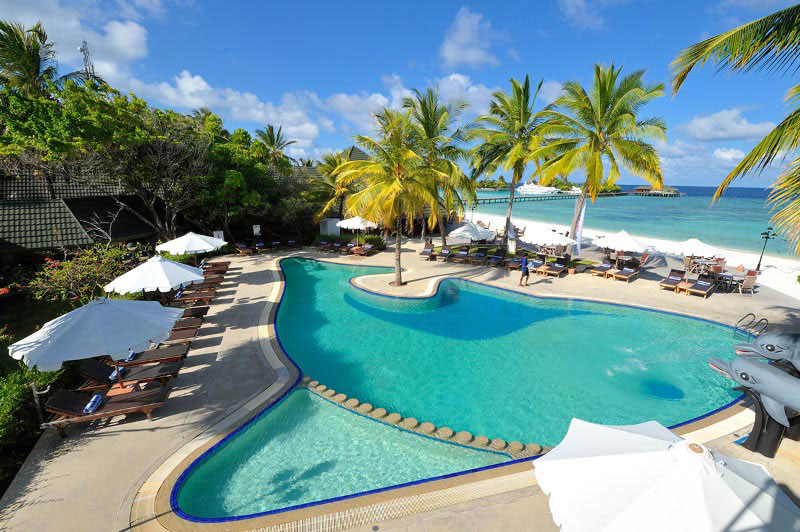 Memorable 6 Nights In The Stunning Paradise Island Resort & Spa Maldives