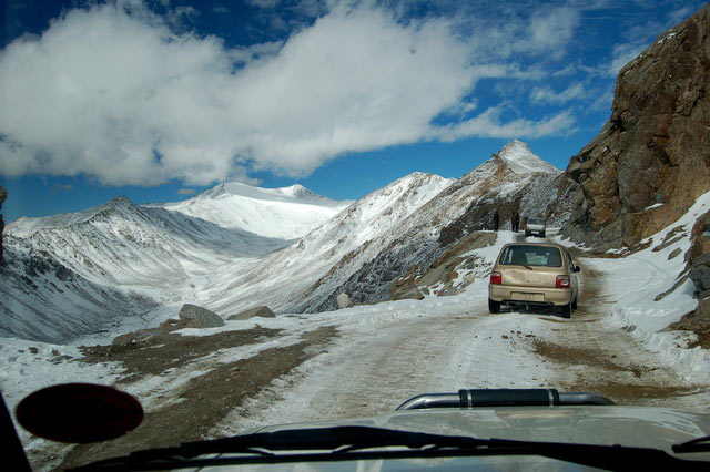 delhi to ladakh tour packages