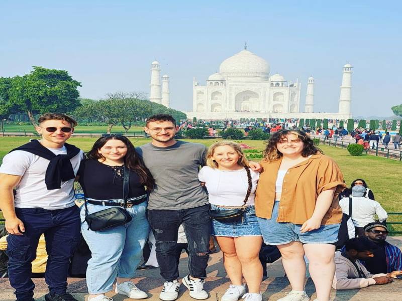 Best Budget Day Trips To Taj Mahal From Delhi