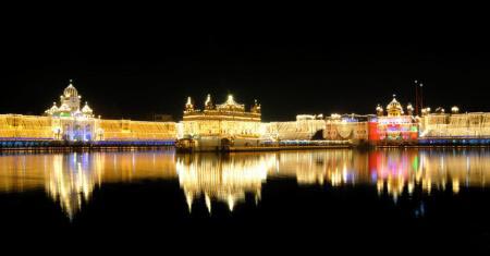 Car Rental Package: 1 Night And 2 Days Amritsar Tour By Car (Option B)