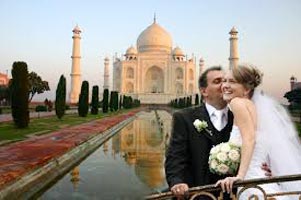 Taj Mahal For Honeymooners Tour