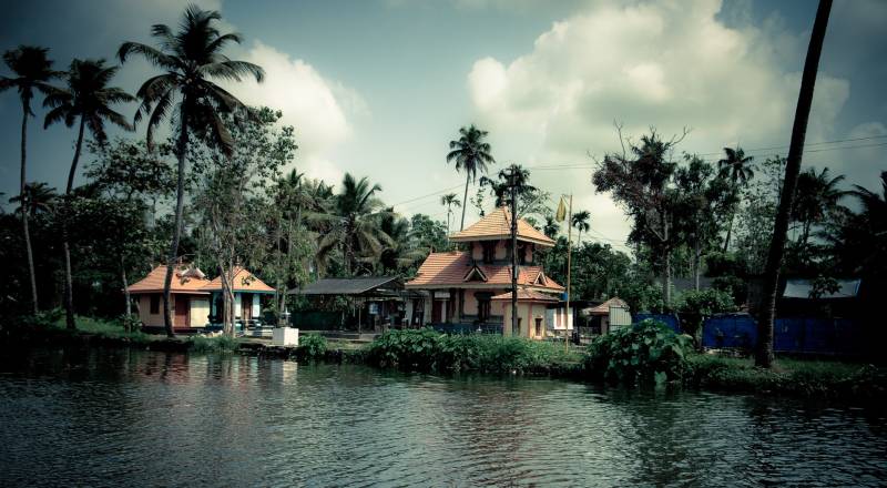 Kerala Honeymoon Package 6 Days Tour
