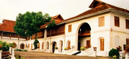 Kerala Heritage & Hill Package