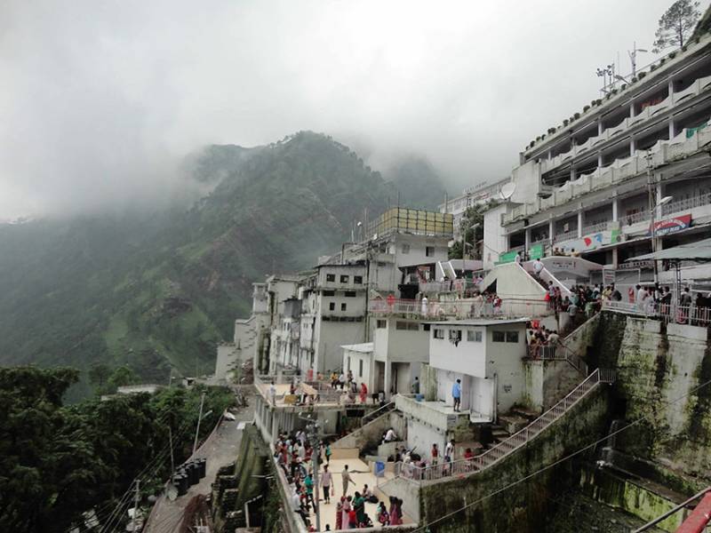 Amritsar - Vaishno Devi - Kashmir Tour