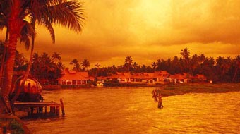 Kerala Backwaters Package