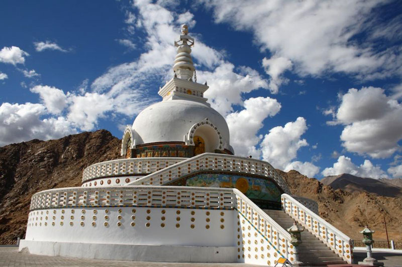 Kashmir - Sonmarg - Gulmarg - Pahalgam - Leh - Ladakh Tour Packages