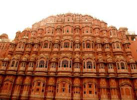 Explore Jaipur (3N/4D) Standard Tour