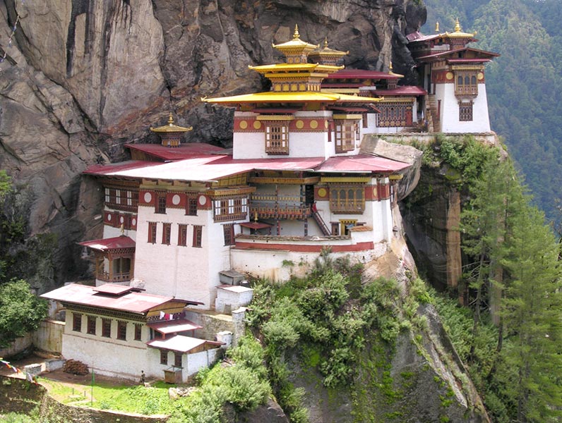 Amazing Bhutan Tour 8D 7N Tour