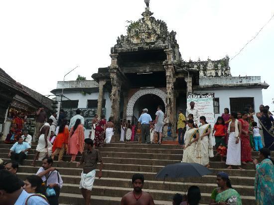 809 (1) Trivandrum (1) Kanyakumari (2) Kovalam (1) Alleppey (1) Cochin Tour