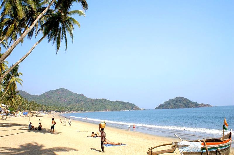 Cochin - Munnar - Thekkady - Alleppey - Kovalam - Kanyakumari Tour