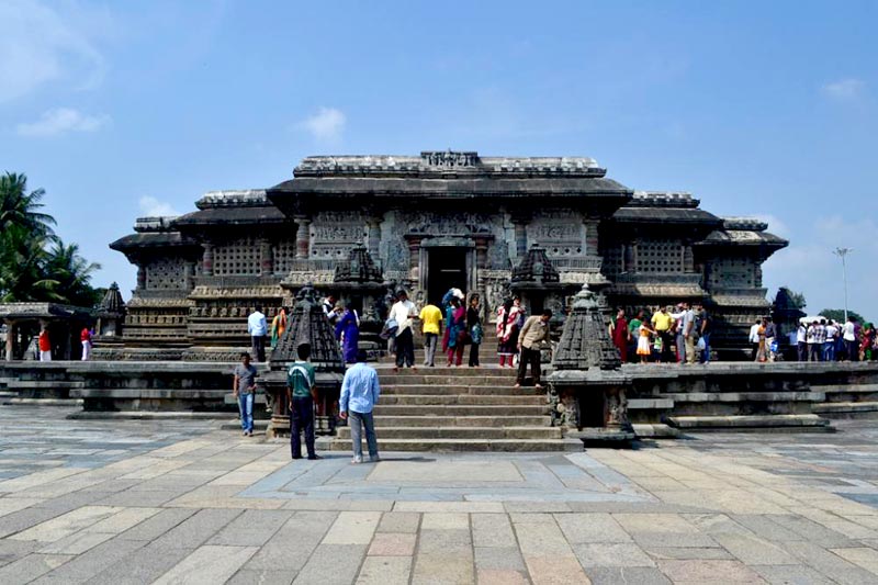 Bangalore - Kabini - Chikmagalur - Mysore Tour