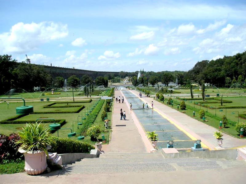 Mangalore - Sakleshpur - Chikmagalur - Nagarahole - Mysore - Bangalore Tour