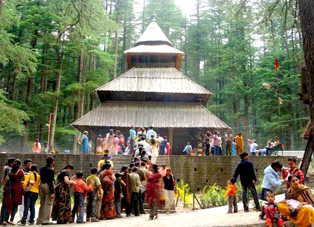 827 Delhi - Shimal (2N), Manali (3N), Dharamshala (1N)-Dalhousie (2N)-Amritsar (1)-Chandigarh (1N) T