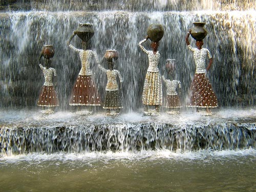 827 Delhi - Shimal (2N), Manali (3N), Dharamshala (1N)-Dalhousie (2N)-Amritsar (1)-Chandigarh (1N) T