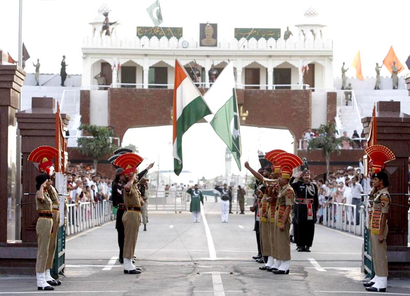 827 Delhi - Shimal (2N), Manali (3N), Dharamshala (1N)-Dalhousie (2N)-Amritsar (1)-Chandigarh (1N) T