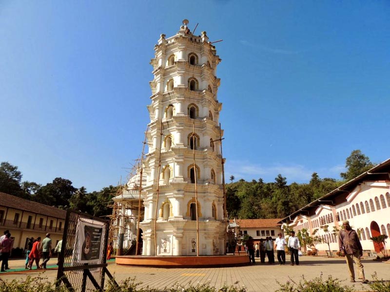 Goa Honeymoon Beach Package