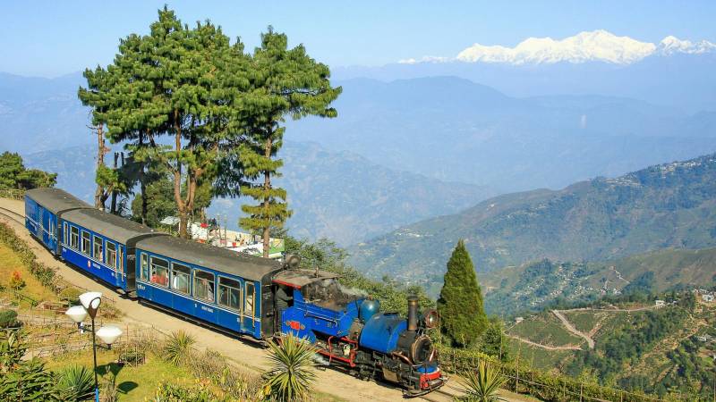 Gangtok And Darjeeling Tour
