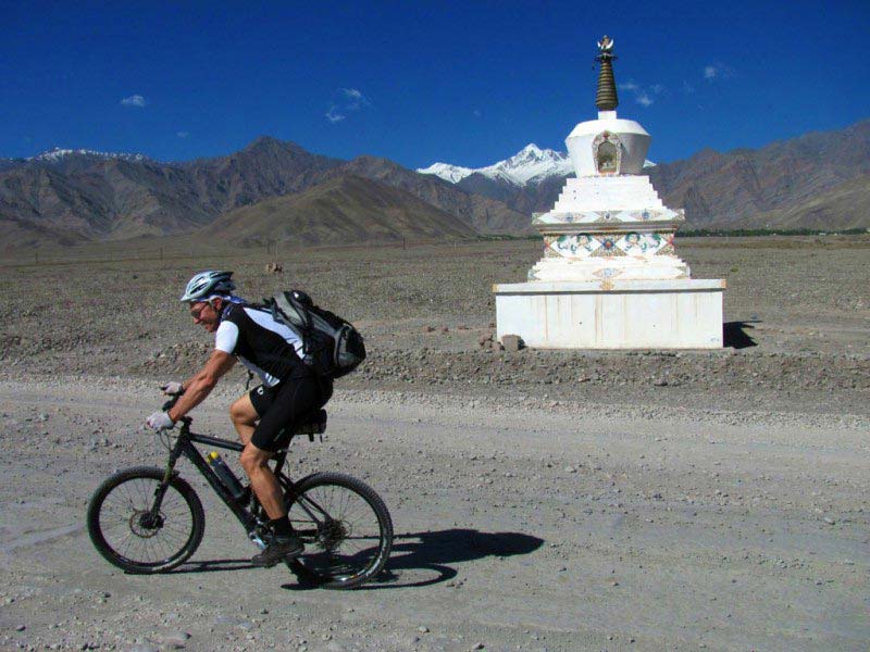 Cycling Across The Himalayas Package