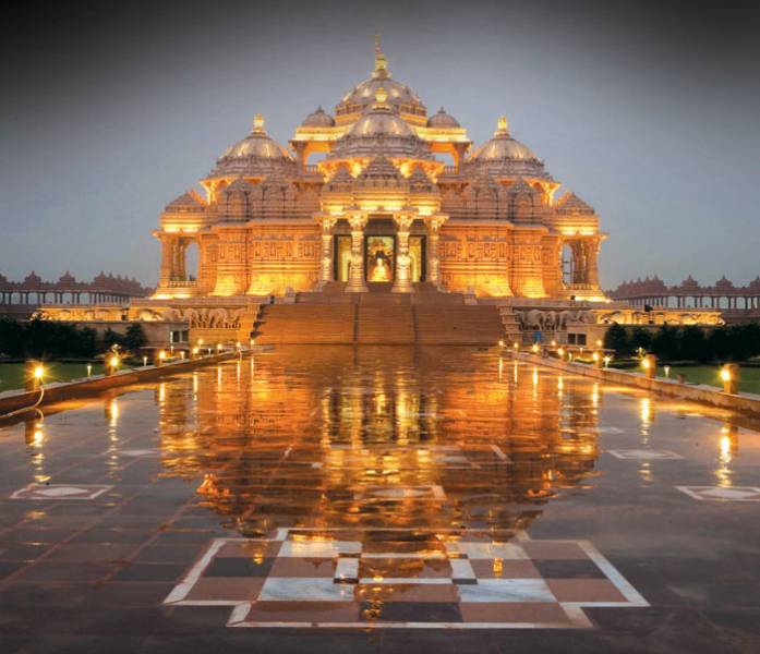 Oberoi Leela Taj Luxury Rajasthan Tour Image