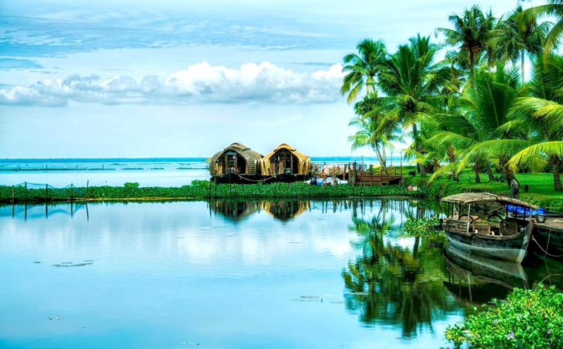 Kerala Beaches & Backwater Tour