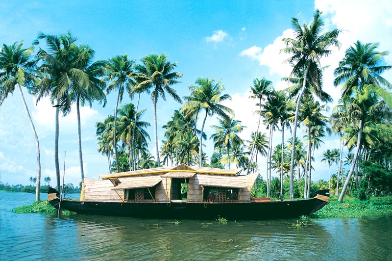 Honeymoon Tour To Kerala