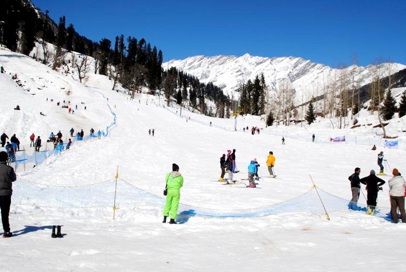 Special Manali Volvo Tour Package