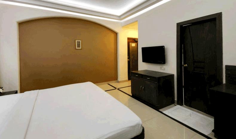 Winter Package - Silver Sands Beach Resort