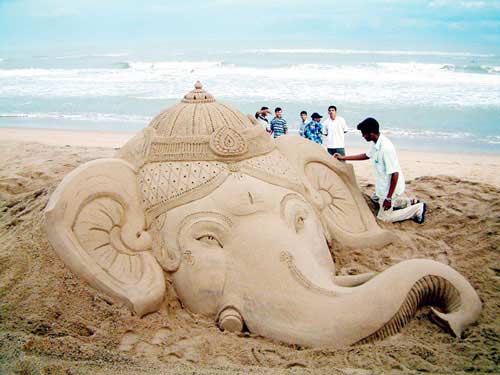 Golden Triangle - Odisha Tour Package