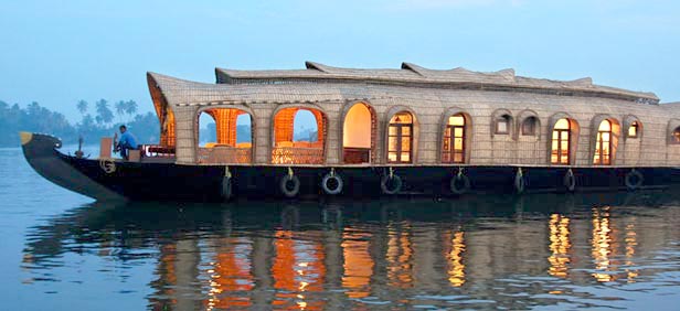 Kerala Backwaters - Houseboat N Backwater Resort In Kumarakom