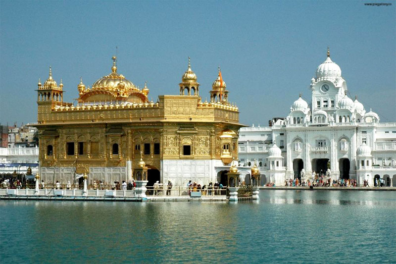 Delhi - Amritsar - Dalhousie - Khajjiar - Dharmshala Tour