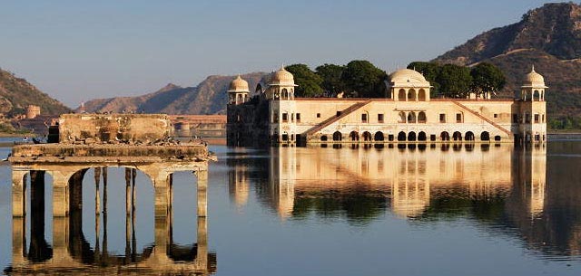 Golden Triangle Tour - Delhi - Agra- Jaipur Package