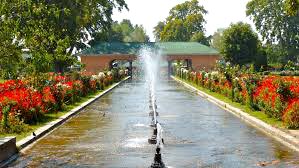 Srinagar - Gulmarg - Pahalgam Tour