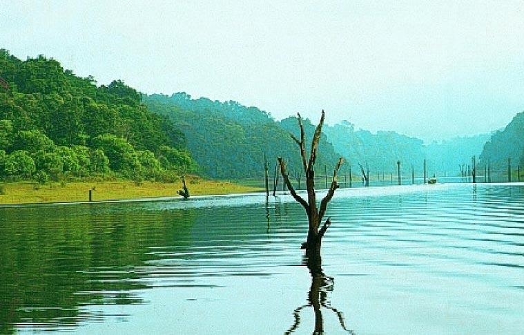 One time Offer Kerala Holiday Tour package for your family