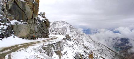 Ladakh with Nubra Valley Tour