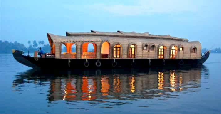 Honeymoon Kerala Package