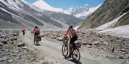 Ladakh On Bicycle Tour