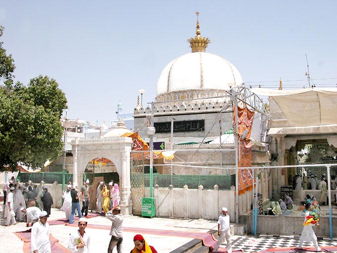 Islamic Pilgrimage India Tour
