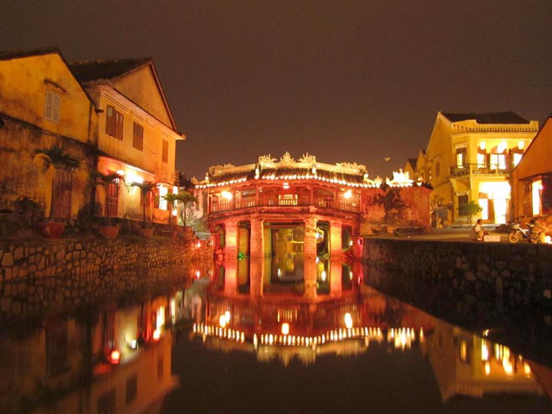 Viet Nam Exploration