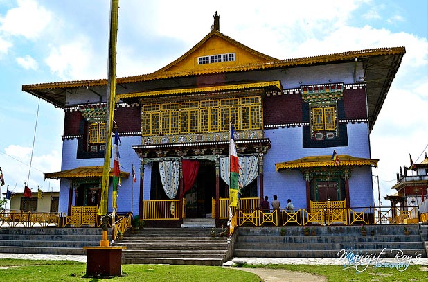 Amorous Dale Travel Package