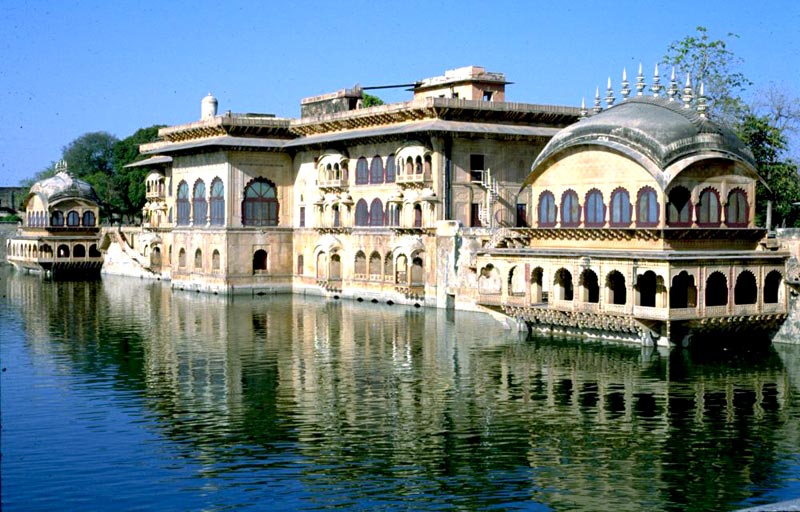 Regal Rajasthan Tour (Discover The Majestic Rajputs History & Architecture)