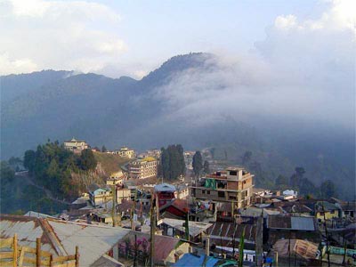 Gangtok - Lachung - Yumthang - Darjeeling Tour