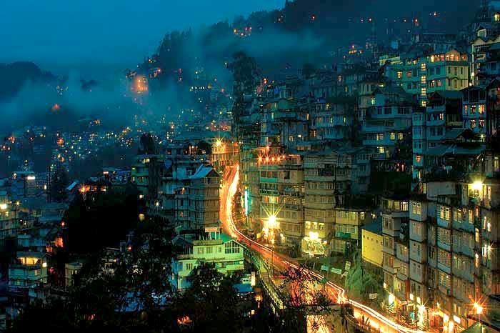 Darjeeling & Gangtok Deluxe Tour