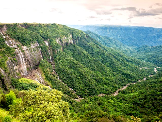 Leisure Tour Package Of Shillong - Cherrapunjee - Mawlynnong